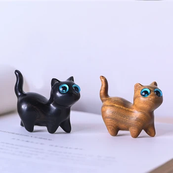 Kawaii Cat Figurine Miniaturale Lucrate Manual Lemn De Santal Sculptură Kitty Sculptura Ornamente Birou Zână Grădină Cameră Decor Cadou De Ziua De Nastere