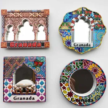 QIQIPP O colecție de islamic stil încadrată magnetic frigidere la Alhambra din Granada, Spania